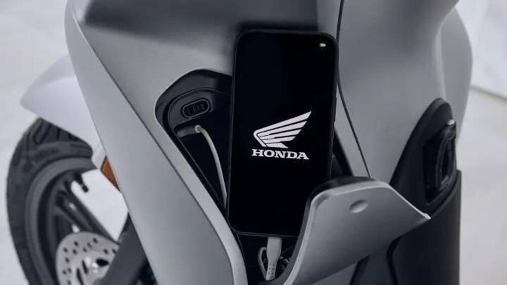 Honda SH 125 Sport (2026) (5)