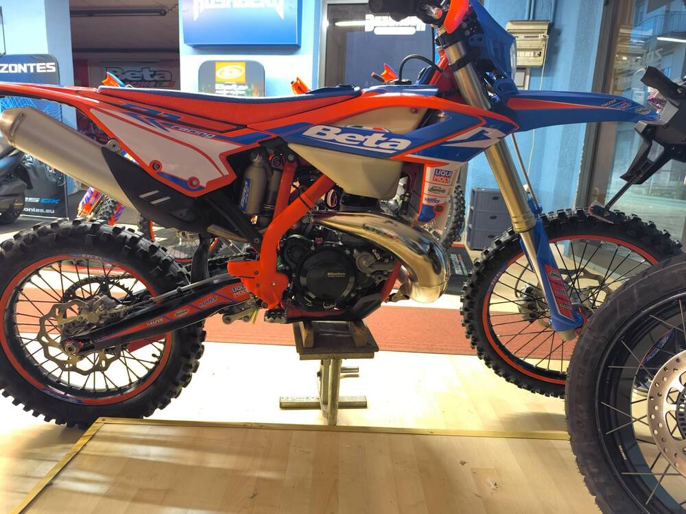 Betamotor RR 300 2T Enduro Racing (2024) (2)