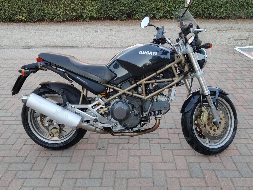 Ducati Monster 900 City Dark (1999 - 02)