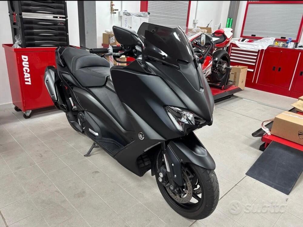 Yamaha T-Max 560 (2020 - 21) (2)