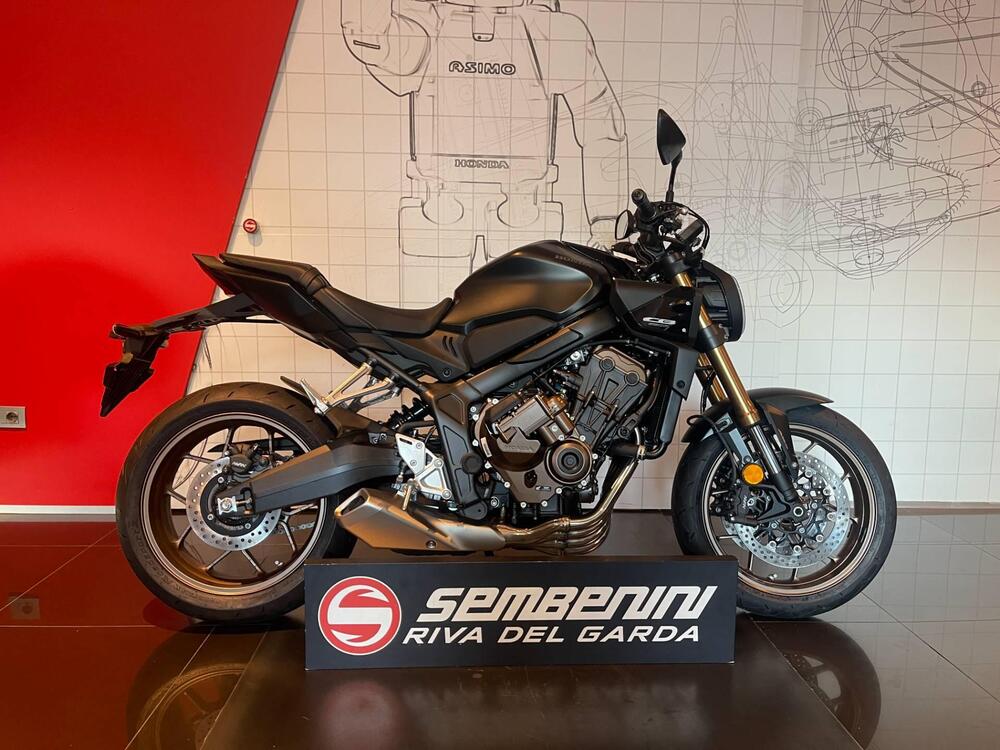 Honda CB 650 R E-Clutch (2024 - 26)