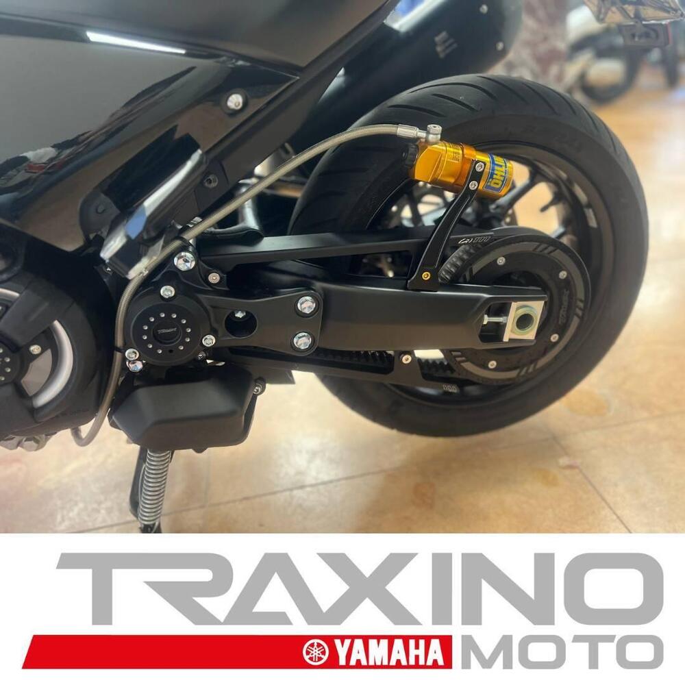 Yamaha T-Max 560 (2022 - 24) (12)