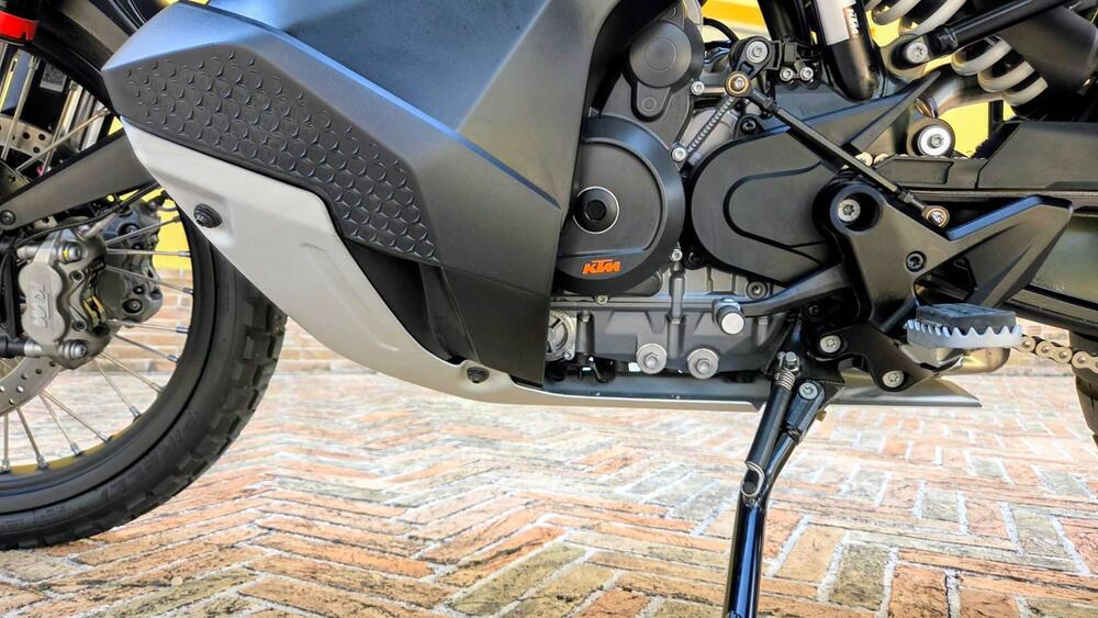 KTM 890 Adventure (2023 - 26) (14)