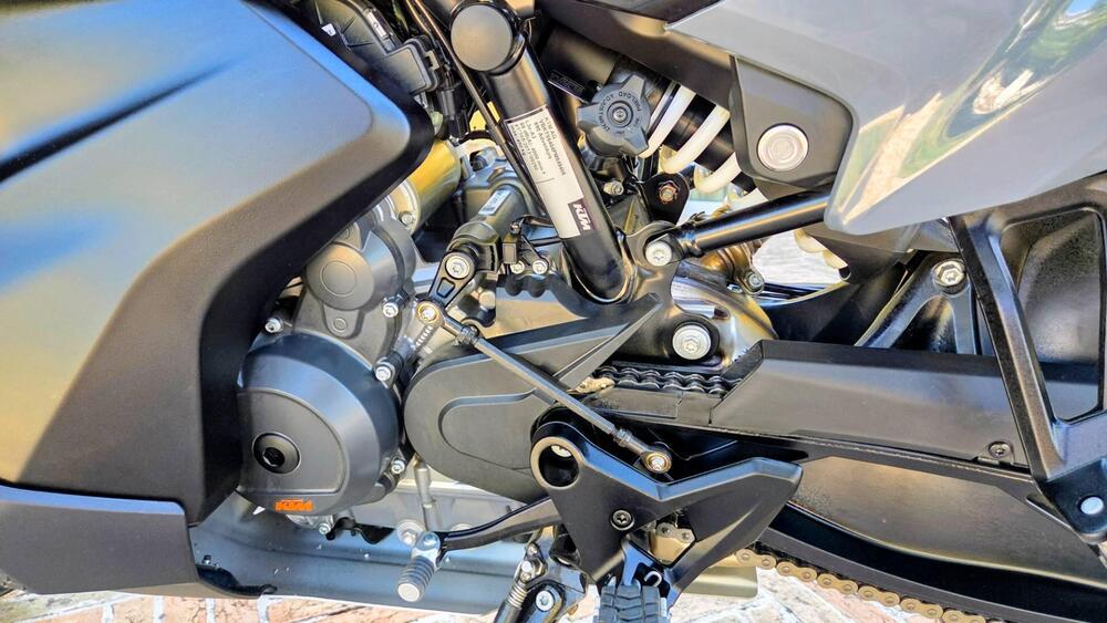 KTM 890 Adventure (2023 - 26) (13)