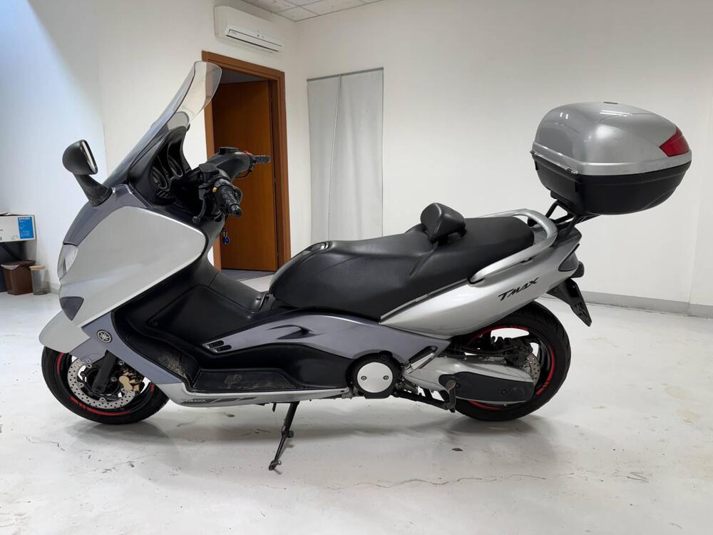 Yamaha T-Max 500 (2004 - 07) (3)