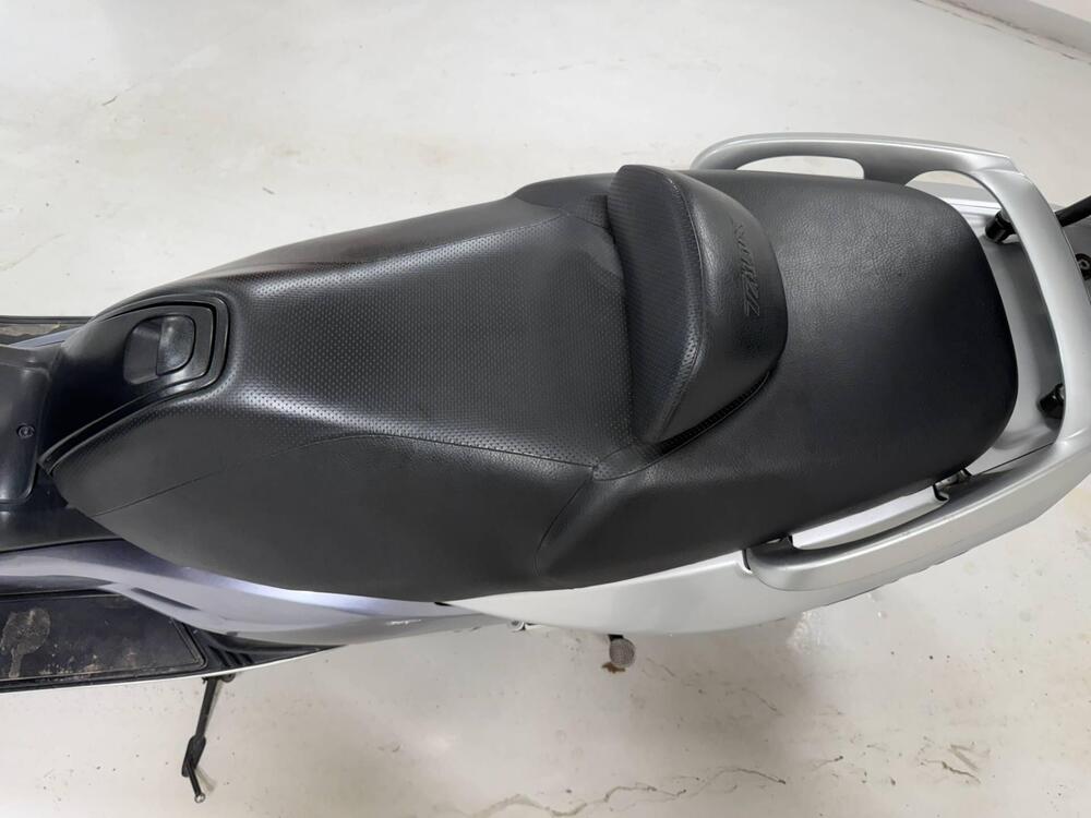 Yamaha T-Max 500 (2004 - 07) (5)