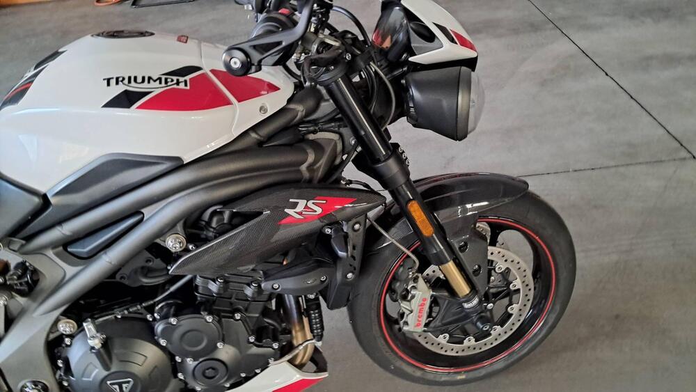 Triumph Speed Triple 1050 RS (2018 - 20) (7)