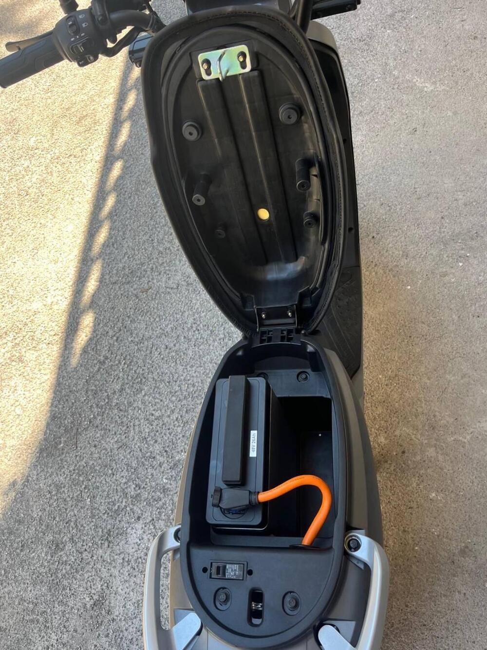 Wayel W1 (2020 - 26) (2)