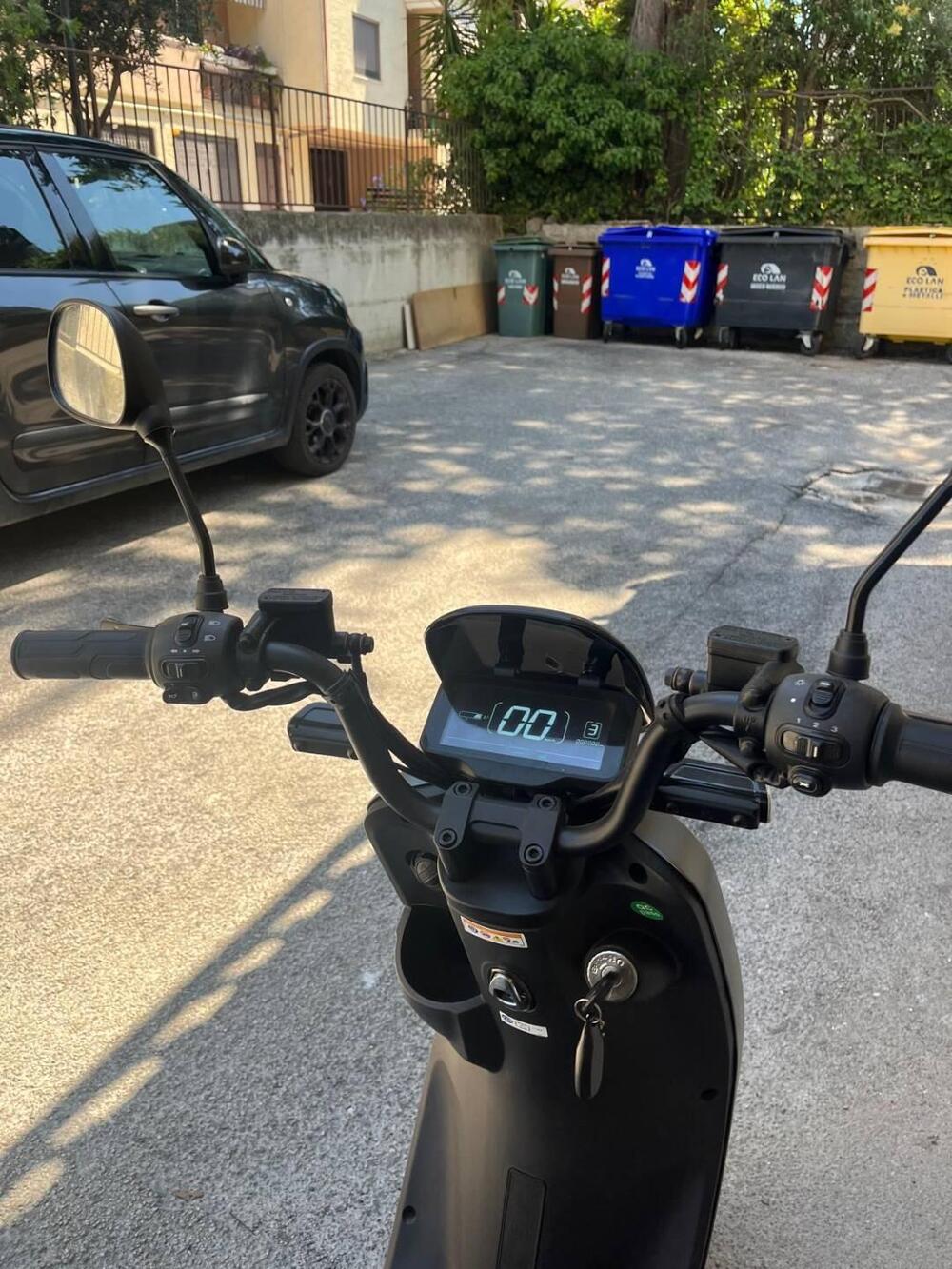 Wayel W1 (2020 - 26) (4)