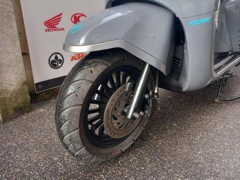 Keeway Motor Iskia 125 (2023 - 26) (17)