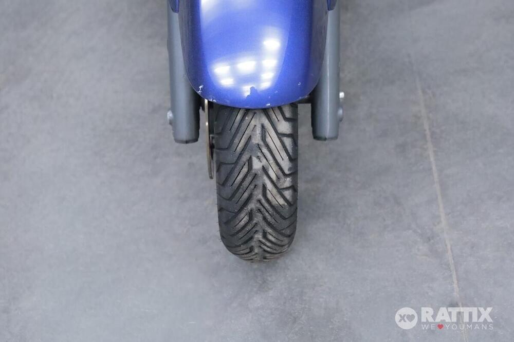 Yamaha X-Max 250 (2007 - 09) (10)