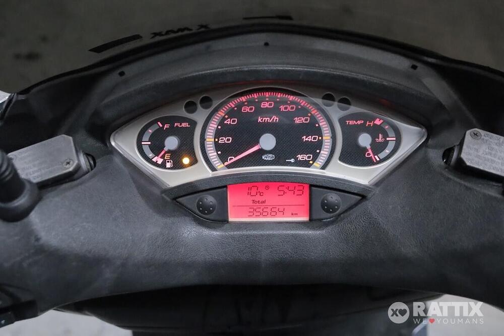 Yamaha X-Max 250 (2007 - 09) (13)