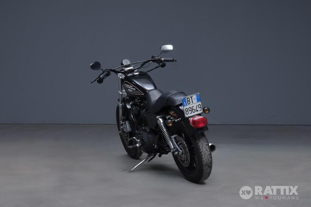 Harley-Davidson 883 Hugger (2001 - 02) - XLH (5)