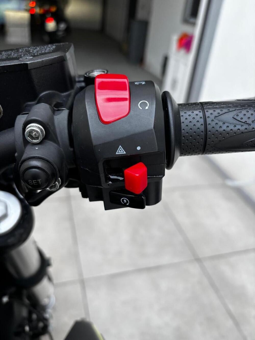 Keeway Motor RKF 125 (2021 - 24) (13)