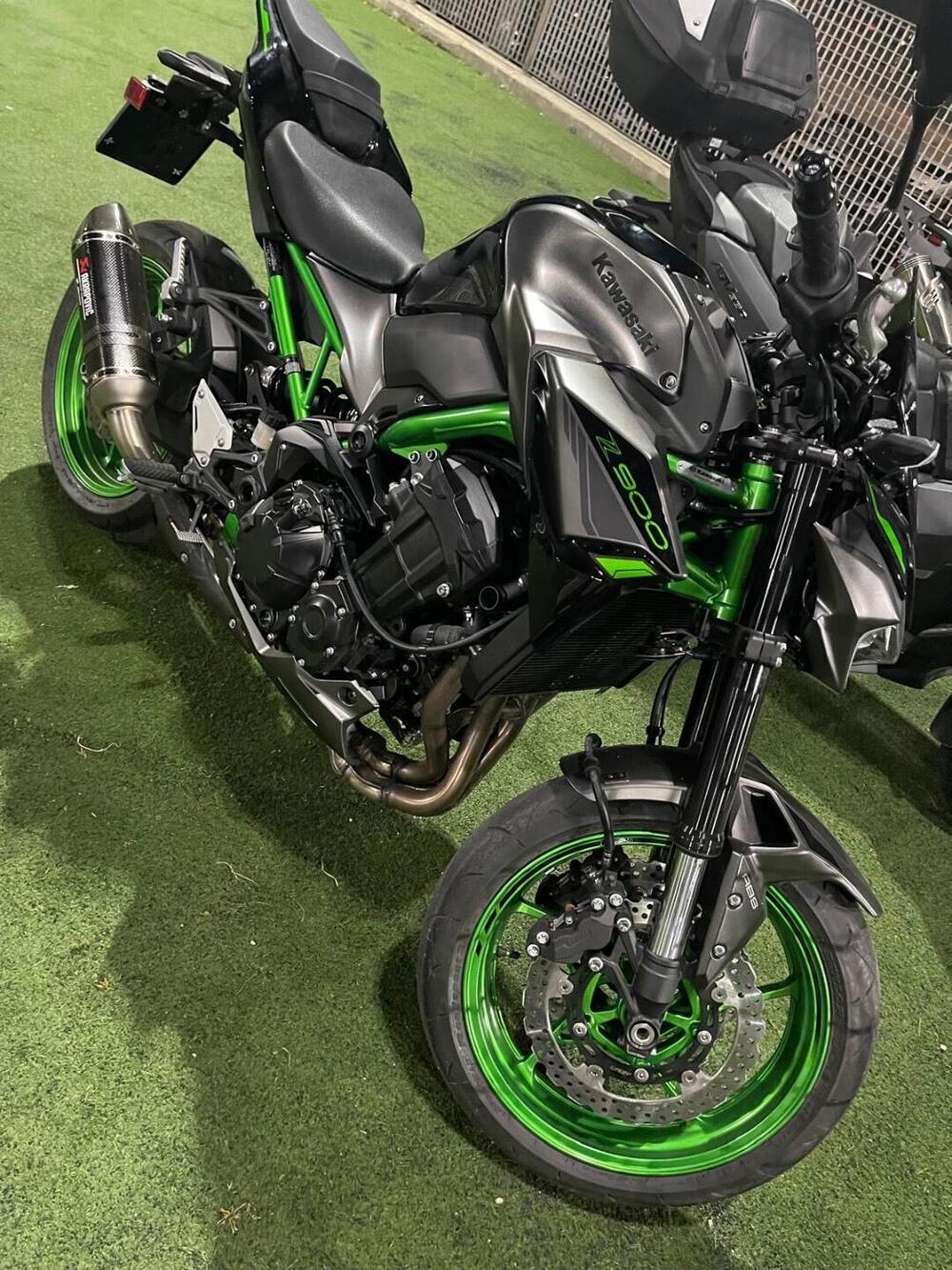 Kawasaki Z 900 (2021 - 24) (2)
