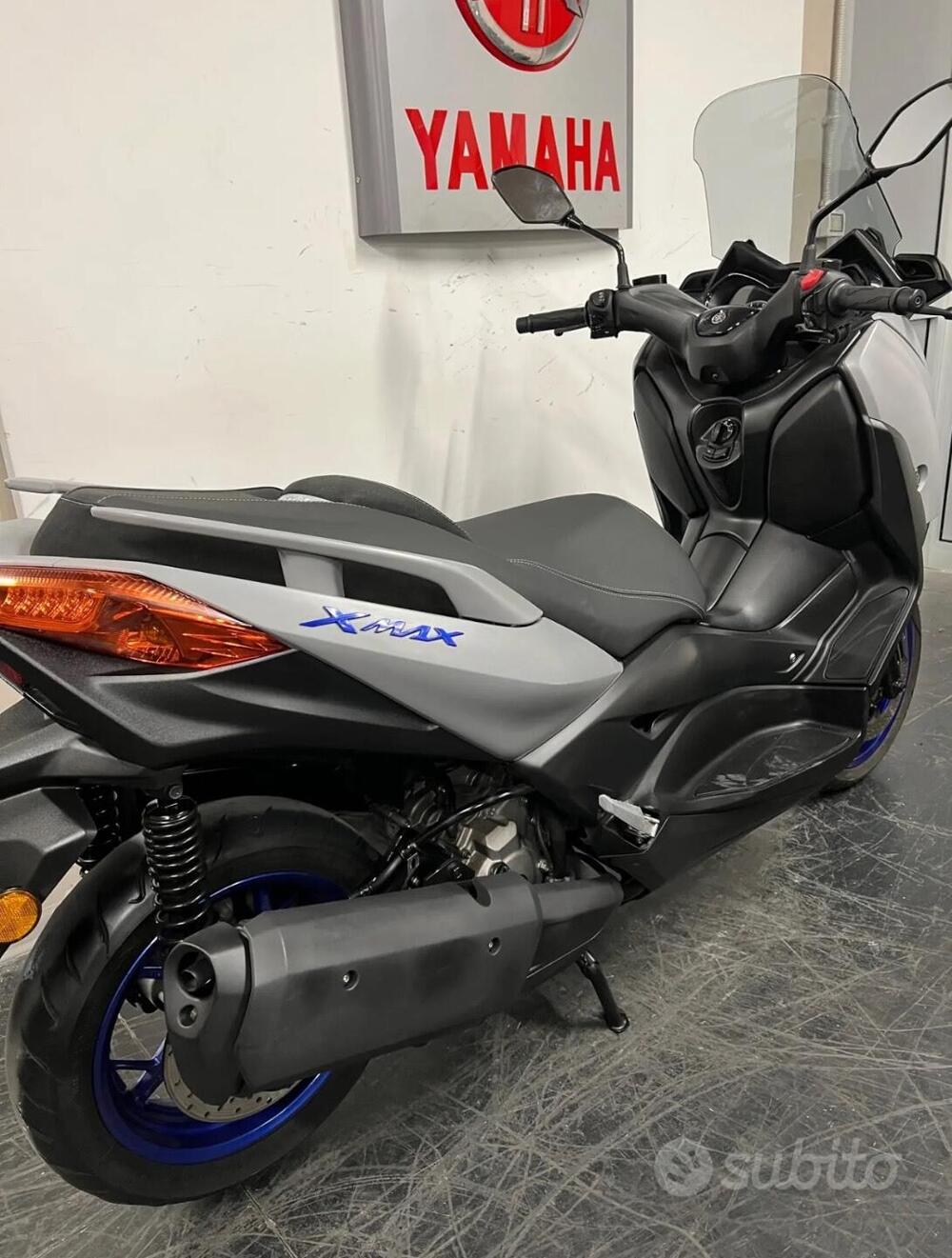 Yamaha X-Max 300 (2021 - 24) (4)
