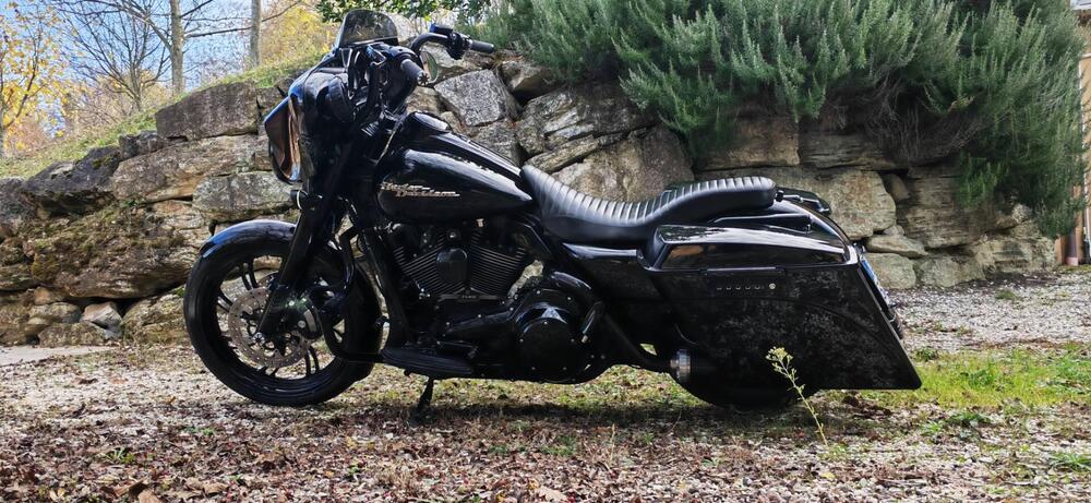 Harley-Davidson 1584 Street Glide (2008 - 10) - FLHX (4)