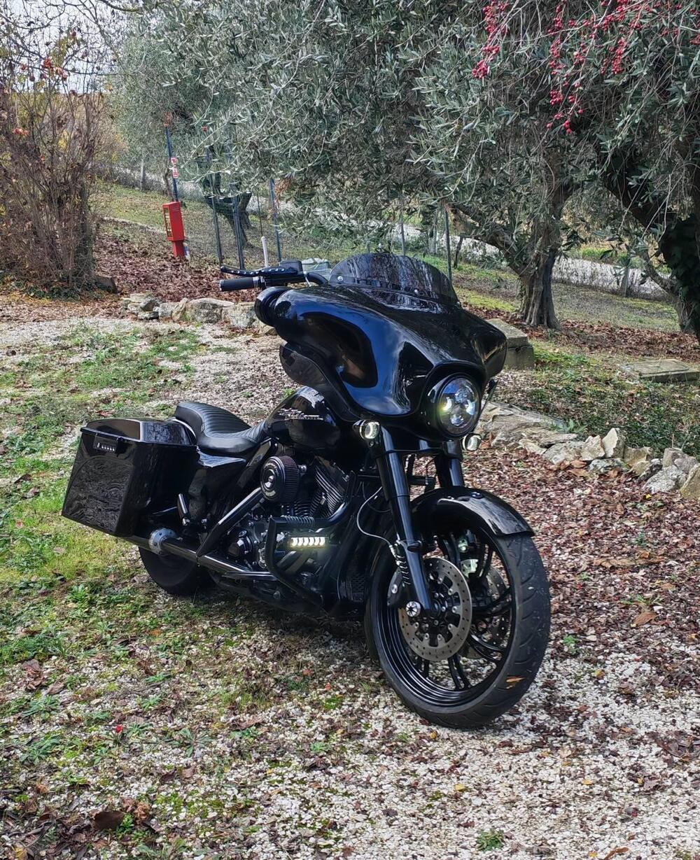 Harley-Davidson 1584 Street Glide (2008 - 10) - FLHX (8)