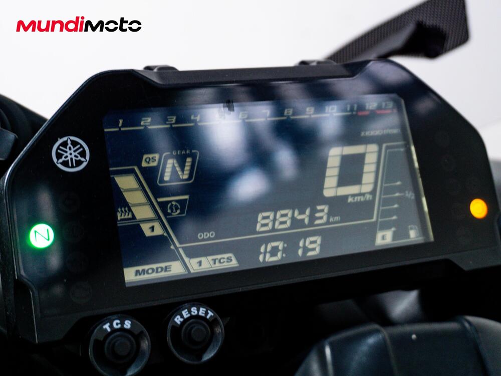 Yamaha Niken 890 GT (2023 - 26) (12)