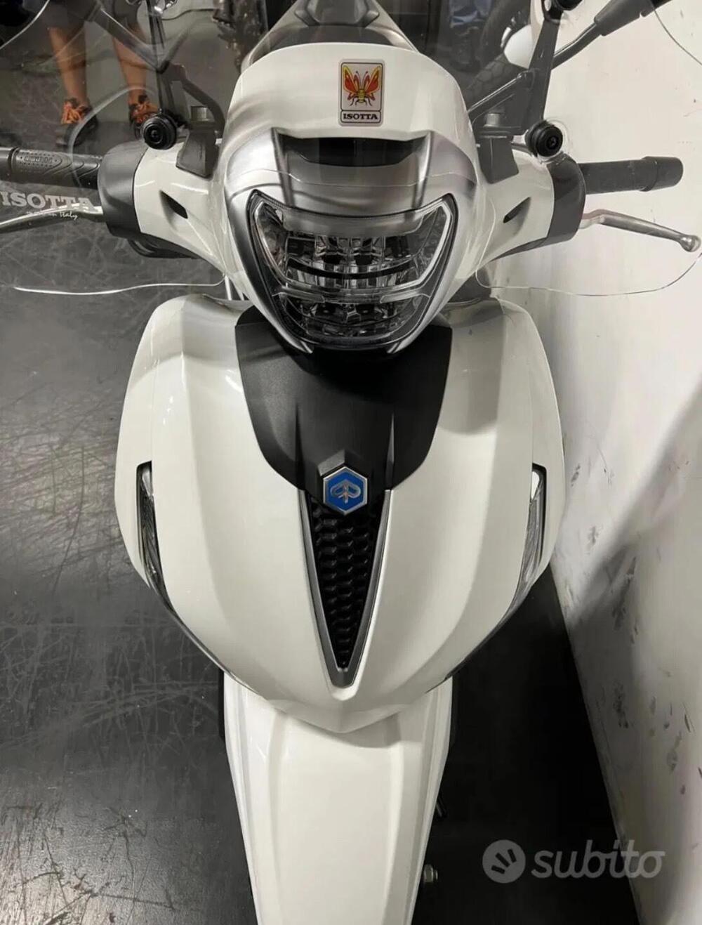 Piaggio Beverly 300 S ABS-ASR (2021 - 25) (3)