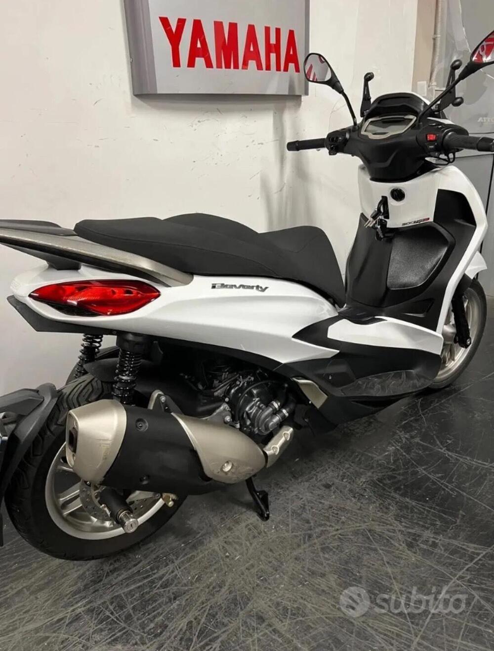 Piaggio Beverly 300 S ABS-ASR (2021 - 25) (4)