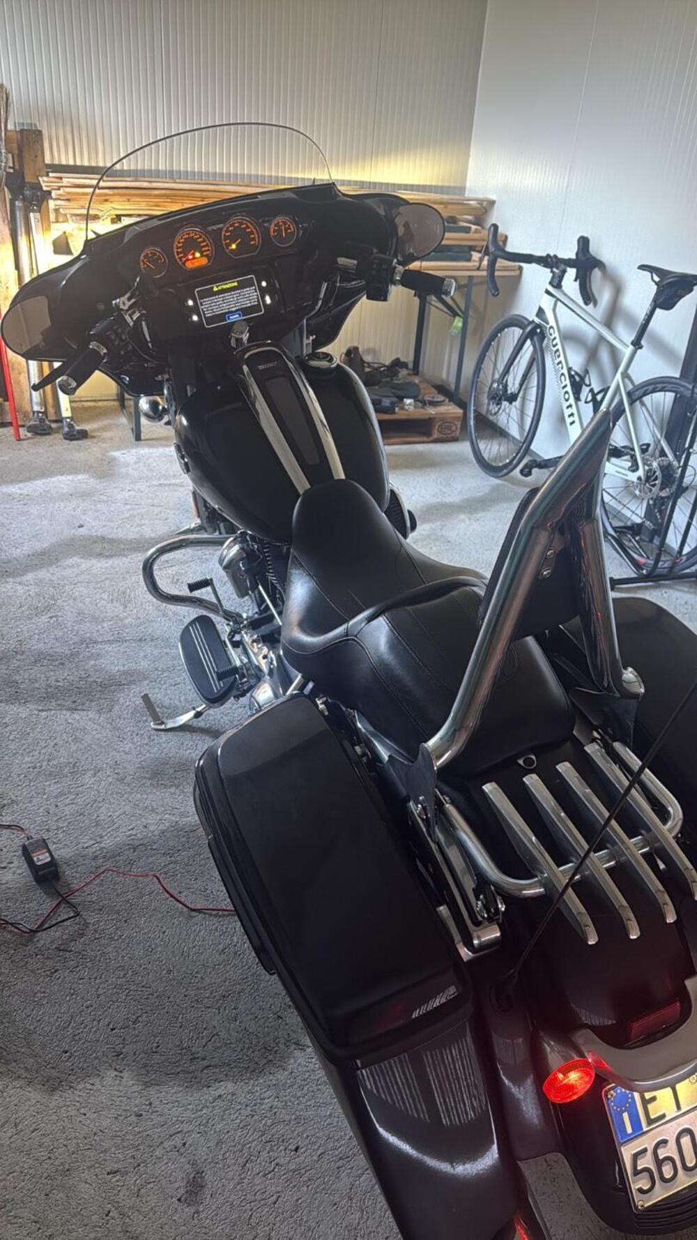 Harley-Davidson Street Glide Special (2021 - 23) (4)