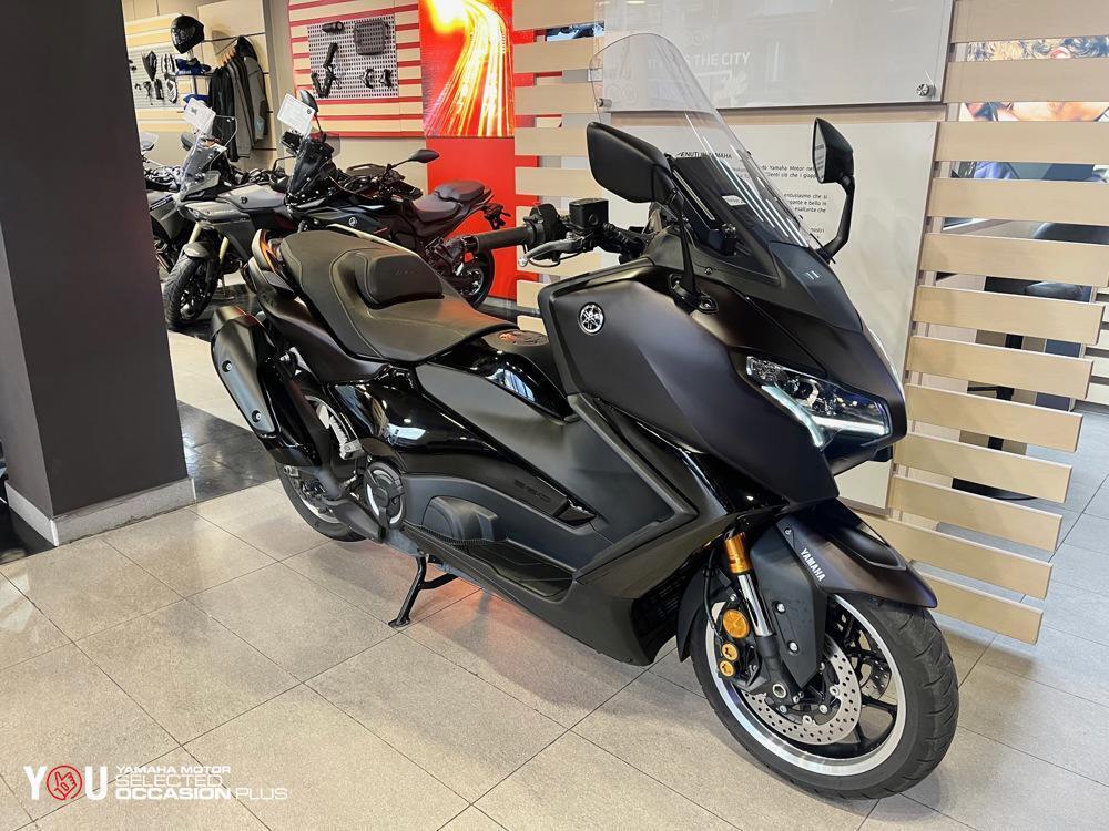 Yamaha T-Max 560 Tech Max (2025 - 26) (4)