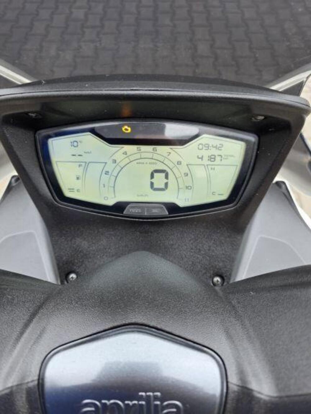 Aprilia SXR 50 (2021 - 26) (7)