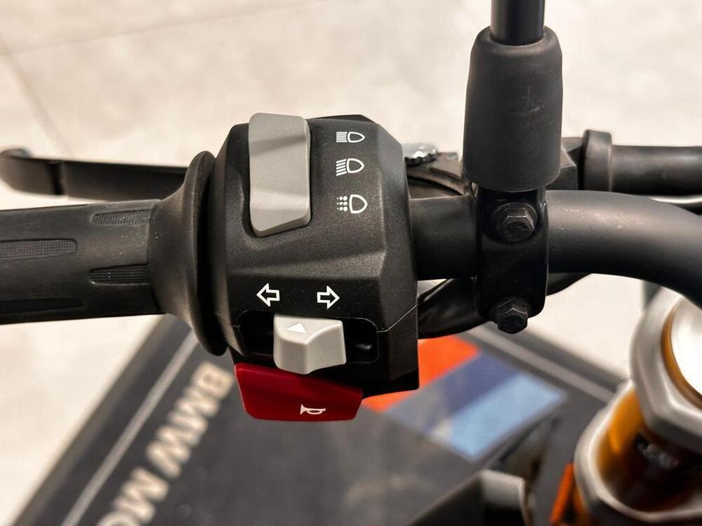 Bmw G 310 R (2021 - 25) (8)