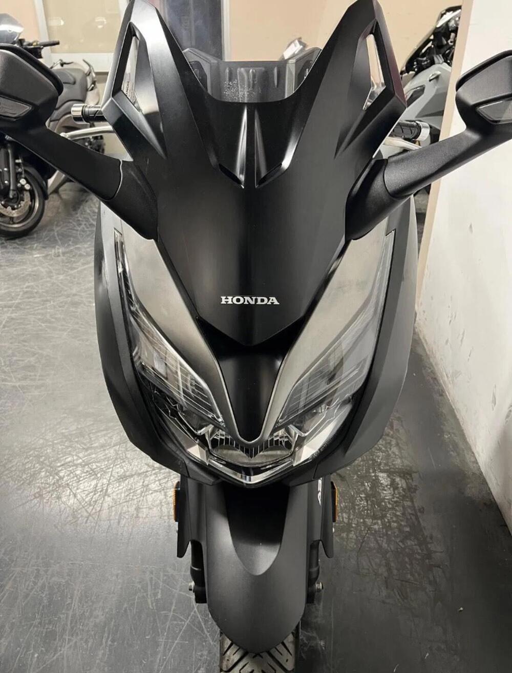 Honda Forza 350 (2022 - 24) (3)