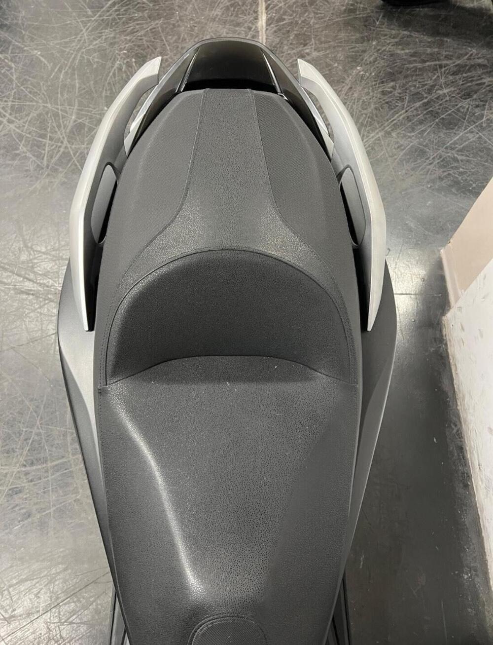 Honda Forza 350 (2022 - 24) (7)