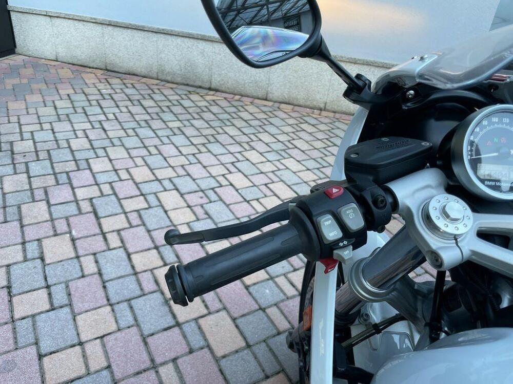 Bmw R nineT 1200 Racer (2017 - 20) (9)