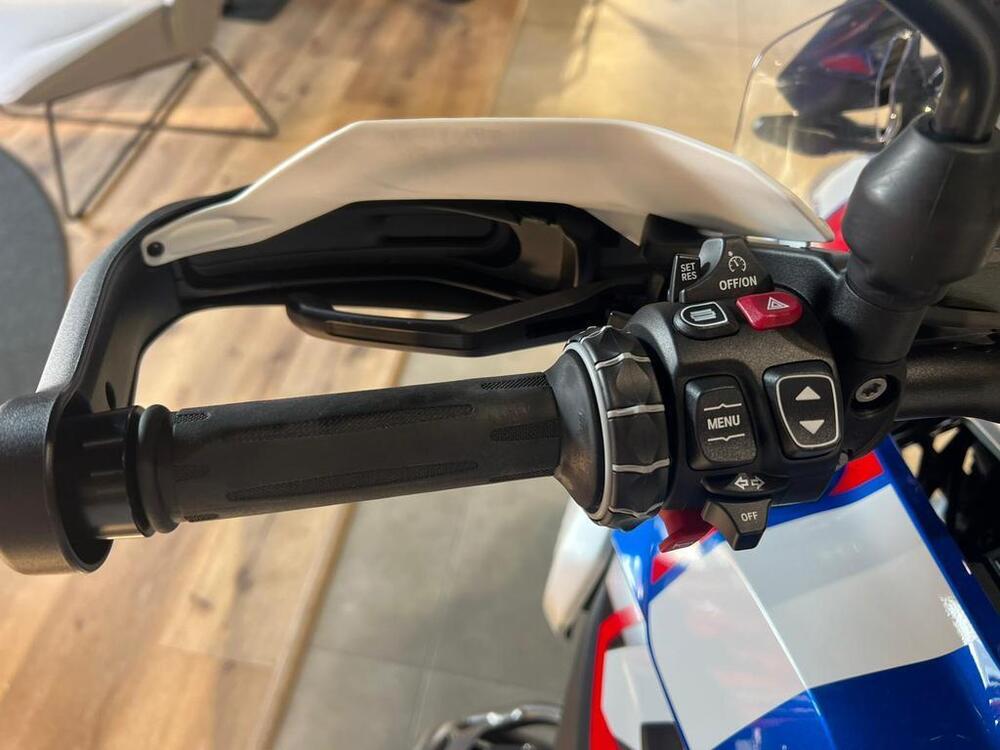 Bmw R 1300 GS (2023 - 26) (9)