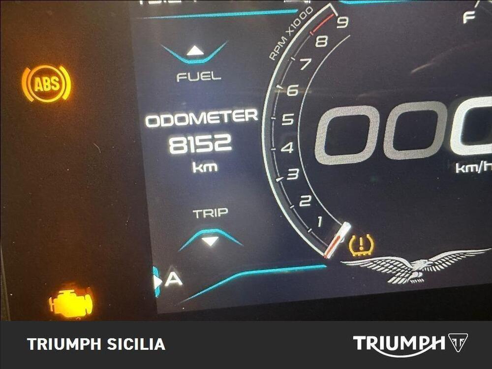 Moto Guzzi V85 TT Travel (2024 - 26) (14)