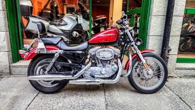 Harley-Davidson 883 Custom (2006 - 07) - XL 883C usata