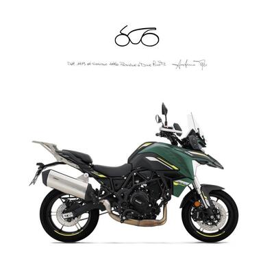 Benelli TRK 702 (2026) nuova