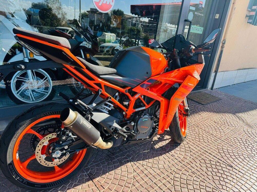 KTM RC 390 (2022 - 26) (10)