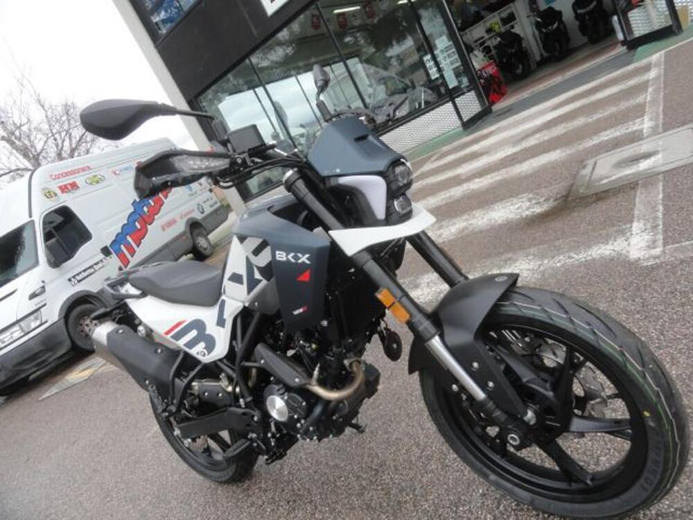 Benelli BKX 125 S (2026) (2)