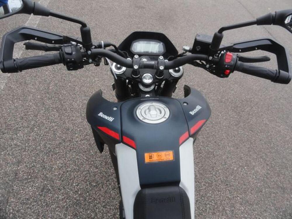 Benelli BKX 125 S (2026) (10)