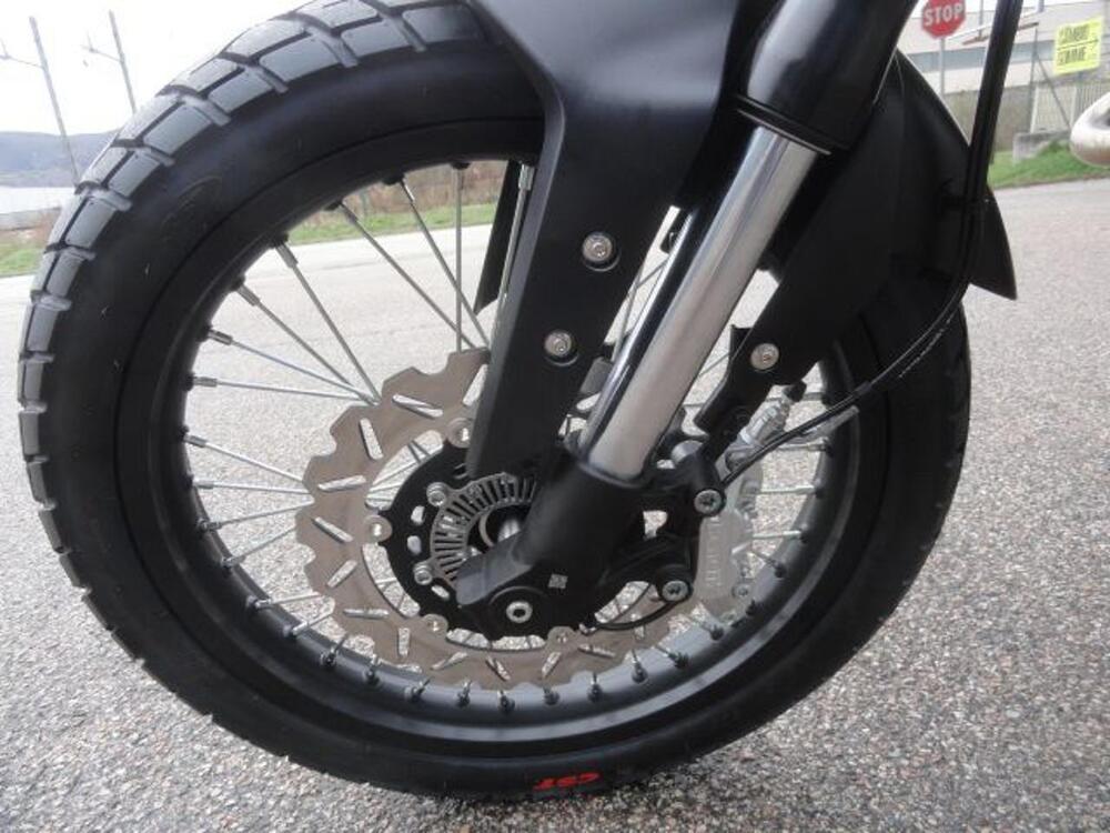 Benelli BKX 125 (2026) (13)