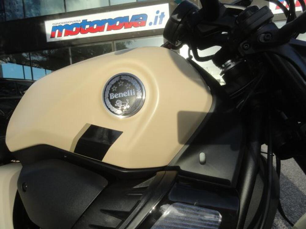 Benelli Leoncino 400 Bobber (2026) (11)