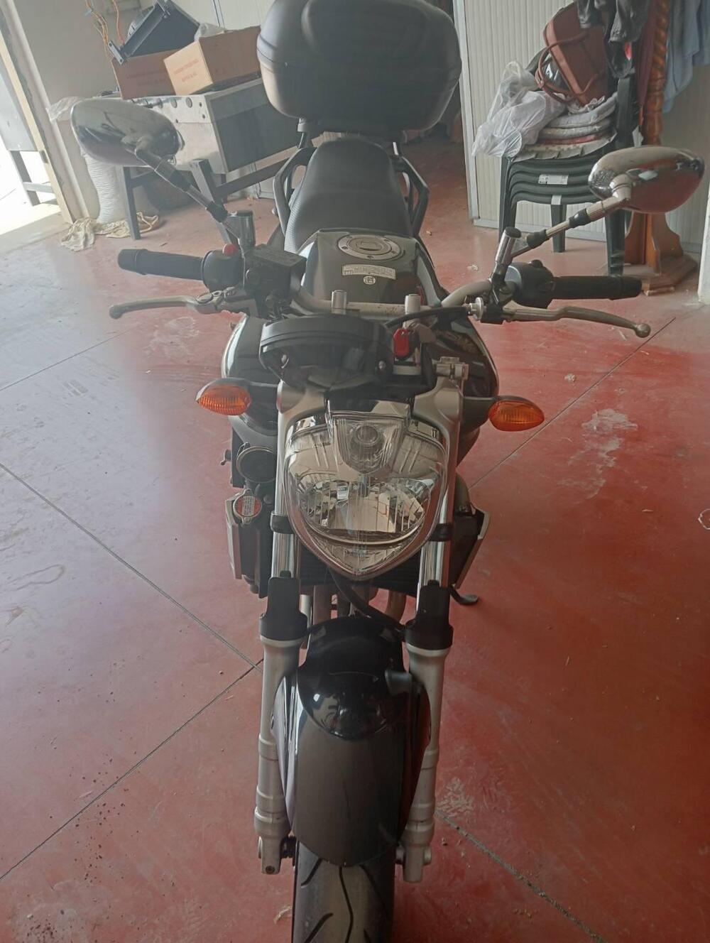 Yamaha FZ6 (2004 - 07) (3)