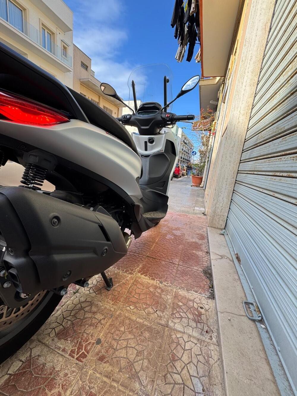 Piaggio Beverly 400 S ABS-ASR (2021 - 24) (3)