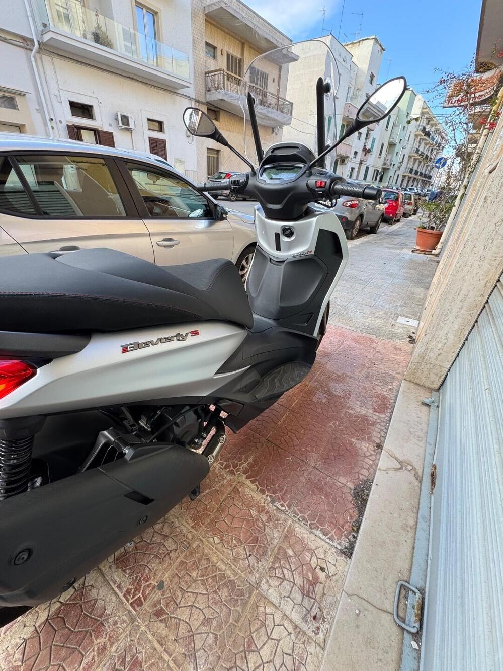 Piaggio Beverly 400 S ABS-ASR (2021 - 24) (4)
