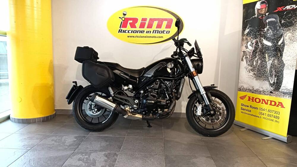 Benelli Leoncino 500 (2021 - 25)