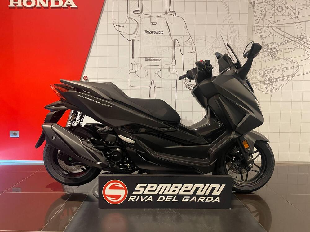 Honda Forza 350 (2025 - 26)