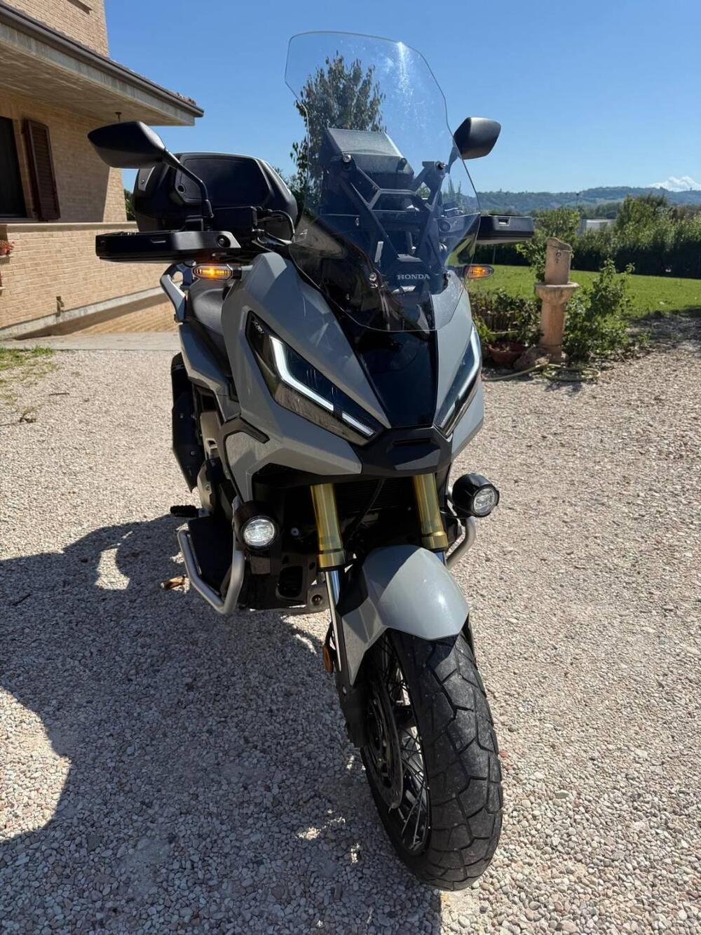 Honda X-ADV 750 DCT Adventure (2021 - 24) (2)