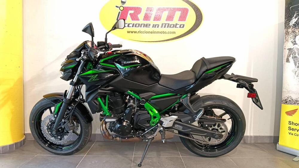 Kawasaki Z 650 (2025 - 26) (4)