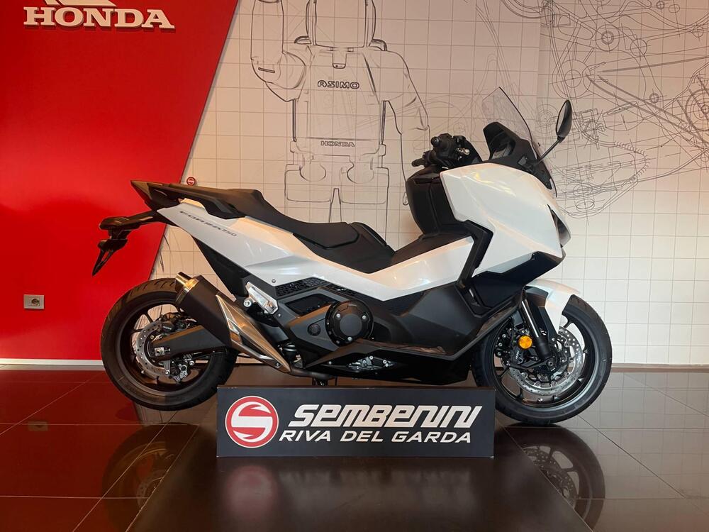 Honda Forza 750 (2025 - 26)