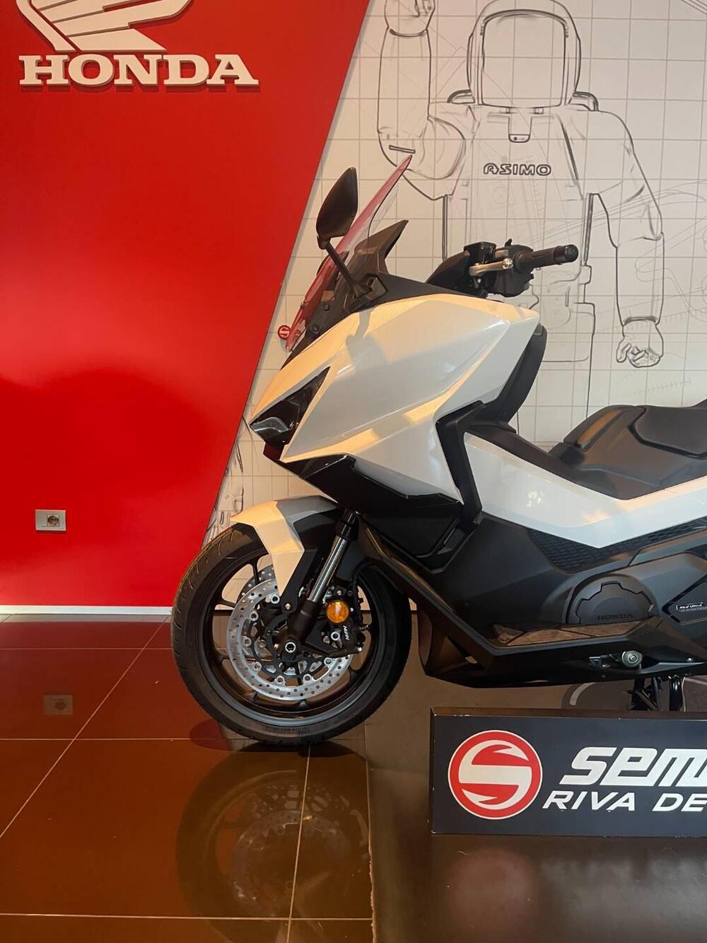 Honda Forza 750 (2025 - 26) (5)